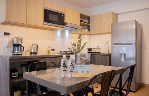 Miraflores Apartment | w*| Elegant 2BR w/Great Balcony in Miraflores