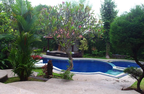 Mumbul Villa | W Exotic Villa with Private Pool, Near GWK and Nusa Dua Beach