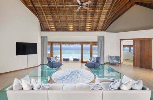 Fesdu Island Hotel | W Maldives