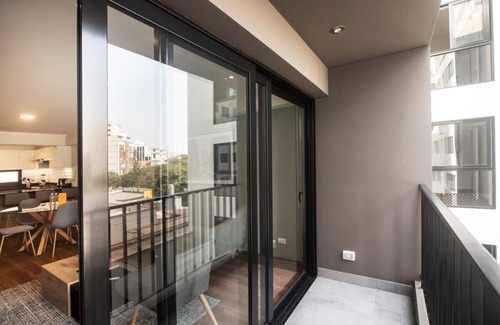 Armendariz Apartment | w* | Perfect 2BR with Balcony in Miraflores