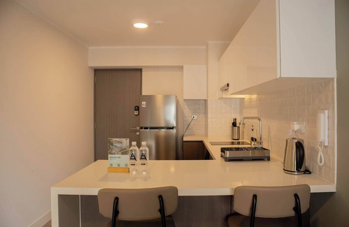Leuro Apartment | w* | Radiant 1BR w/Private Balcony in Miraflores