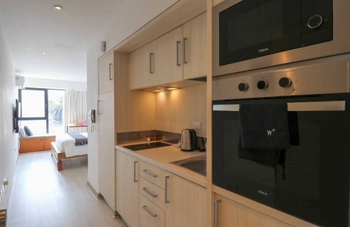 Barranco Apartment | w*| Spacious Loft w/AC in Barranco