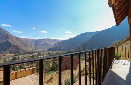 Huaran House | w* Splendid 3BR House in Villa Sagrado