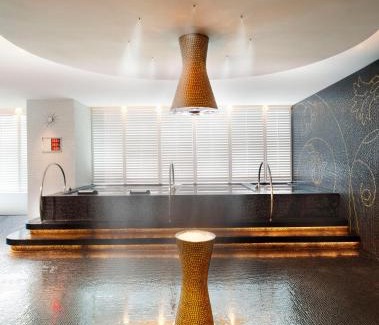 Xinyi Hotel | W Taipei