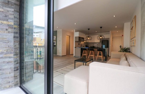 Armendariz Apartment | w Unique 2BR With Balcony in Miraflores