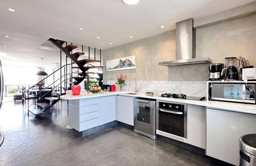 Copacabana Apartment | W01. 57 · STUNNING 3 BEDROOM IPANEMA COVERAGE