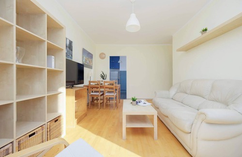 Muranow Apartment | Wałowa 4 | Apartment with Balcony | Downtown