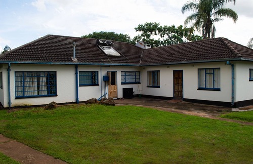 Mutare Cottage | Wadzi's Home with a View
