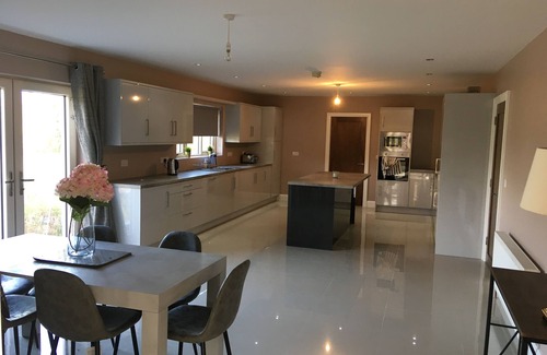 Barran House | Wainsfort House, Blacklion – A Charming Retreat for Your Perfect Getaway