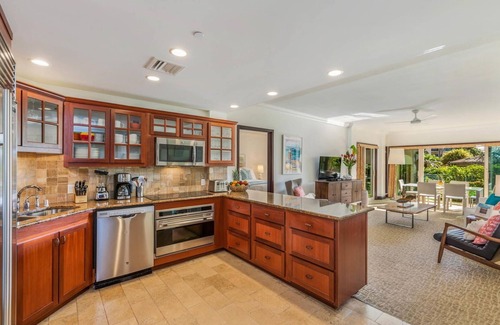 Wailua Condo | Waipouli Beach Resort Extra Large Unit! Luxurious Decor! Sleeps up to 8*