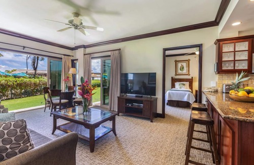 Wailua Condo | Waipouli Beach Resort & Spa Ocean & Pool Ground Floor in H Building! Sleeps 8