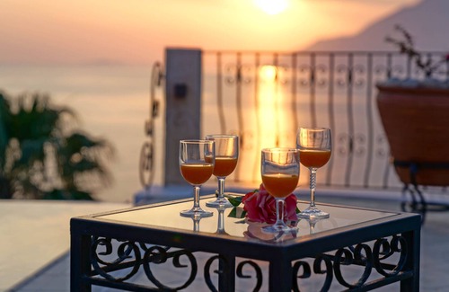 Kas Villa | Wake up and enjoy the breathtaking views in the Villa Poseidon:.An amazing plac