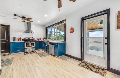 Placid Lakes House | Wake Up To The Sunrise On Lake Placid