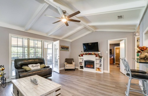 Wake Village House | Wake Village Home ~ 12 Mi to Wright Patman Lake!