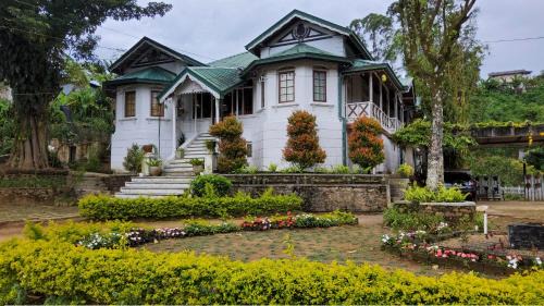 Hatton Hotel | Walauwa on the hill