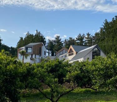 Jungmun Cabin | Walden Studios