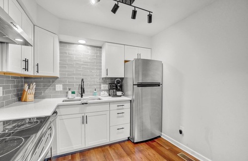 Chapel Hill House | Walk/Bike Proximity~UNC~Med~Trader Joes!~Nature
