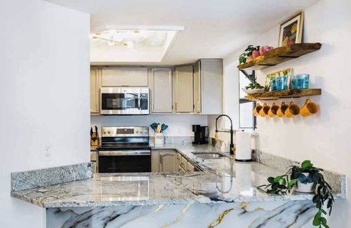 Altamonte Springs House | Walk into Tropical Paradise - POOL - GYM - HOT TUB