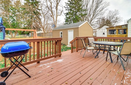 Adrian House | Walk to Adrian College: Family Home in Michigan