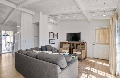 Carlsbad Condo | Walk to Beach | AC | Patio w/Ocean View