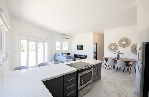 Parque Apartment | Walk to Beach, Cafes, Market, and Local Favorites