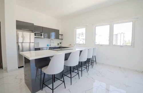 Parque Apartment | Walk to Beach, Cafes, Market, and Local Favorites