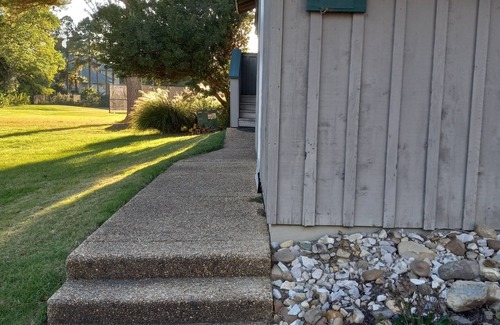 Kingsmill Apartment | Walk to beach, cozy, lovely room in "Kingsmill on the James"