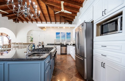 Tropaco Point Villa | Walk to beach & dining! Sleeps 17, large pool!