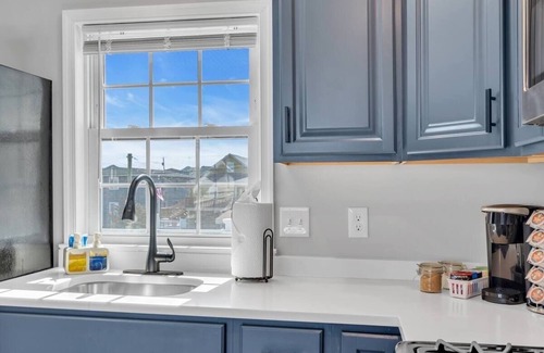 Seaside Heights Apartment | Walk to Beach & Parking with BBQ+Laundry & Linens+Towels
