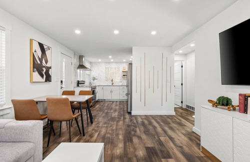 Southeast Boise House | Walk to BSU & Downtown-Modern