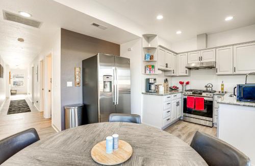 West Alameda House | Walk to Crab Cove Beach Alameda Home with Game Room