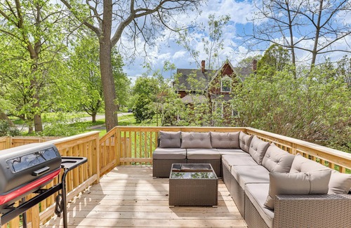 Geneva House | Walk to Downtown & Seneca Lake: Updated Retreat!