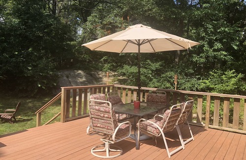 Gloucester House | Walk to Good Harbor Beach. 3BR home, NEW Kitchen