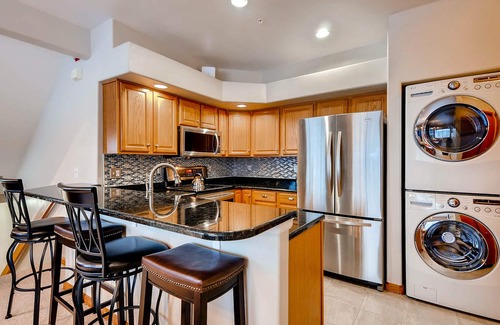 Frisco Condo | Walk to Lake Dillon!