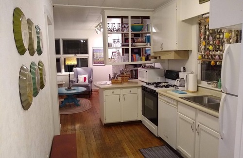 Michigan City Cottage | Walk to Lake Michigan Beach from Cottage in the Woods - *Seaside Fired Smores*