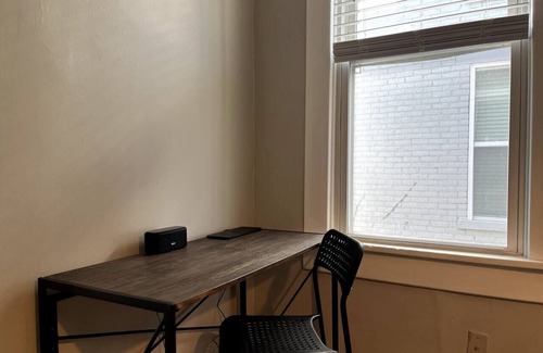 West Columbus House | Walk to Mount Carmel | Pet Friendly