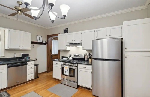 Harters Heights House | Walk to Notre Dame! Harter Heights Hideaway
