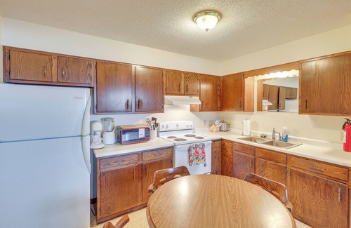Pierre Apartment | Walk to River: Downtown Pierre Apartment