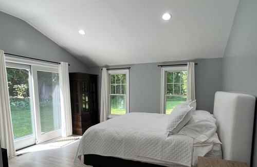North Haven Cottage | Walk to Sag Harbor Village and Long Beach