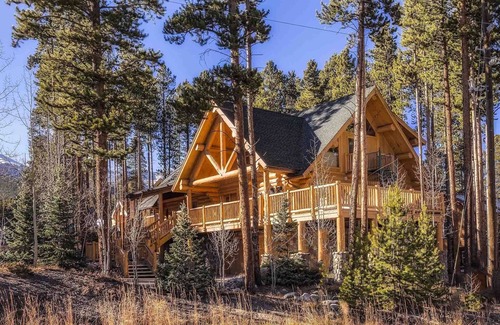 Boulder Ridge House | Walk to Slopes, Close to Main St., Luxury Log Home, See Discounted Rates!