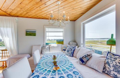 Biddeford Pool Apartment | Walk to the Beach Pet-Friendly Gem in Biddeford!