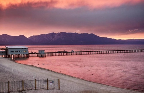 South Lake Tahoe House | Walk to the Shops! Beach Access + Free Parking