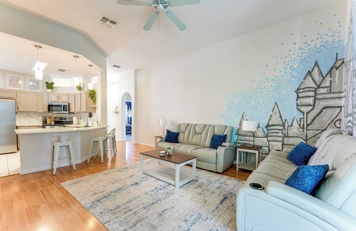 Haines City House | Walk to Tower Lake: Family Home in Gated Community