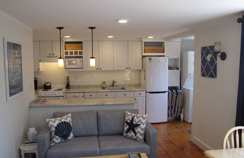 Nantucket Town Cottage | Walk to Town! Bike or Bus to Beach! Charming Cottage on Quiet, Private Lane