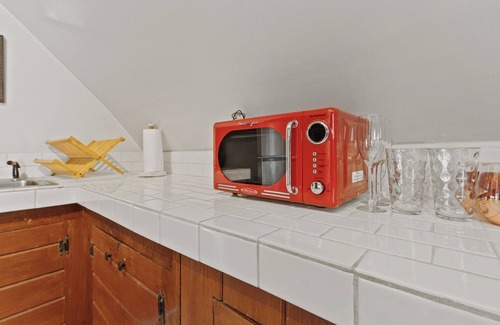 Parkside Apartment | Walkable 2-bed in downtown Portland. Washer and dryer in apartment.