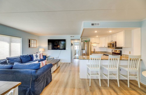 Midtown Ocean City Condo | Walkable Condo w/Water View in Ocean City!
