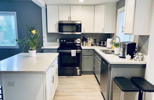 Renton House | Walkable Cozy Downtown Renton Home - No Cleaning Fee