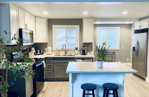 Renton House | Walkable Cozy Downtown Renton Home - No Cleaning Fee