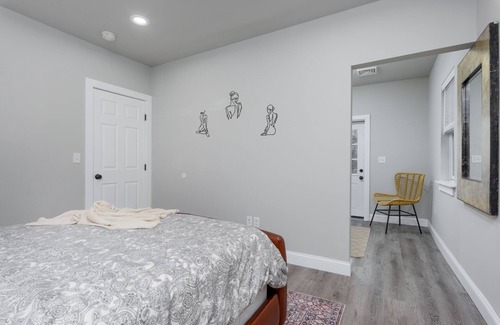 Camp Hill Apartment | Walkable & Stunning 1BR Gem with free parking in Camp Hill