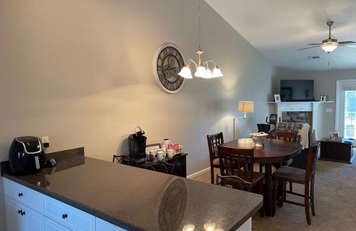 Augusta House | Walking Distance From Course!
